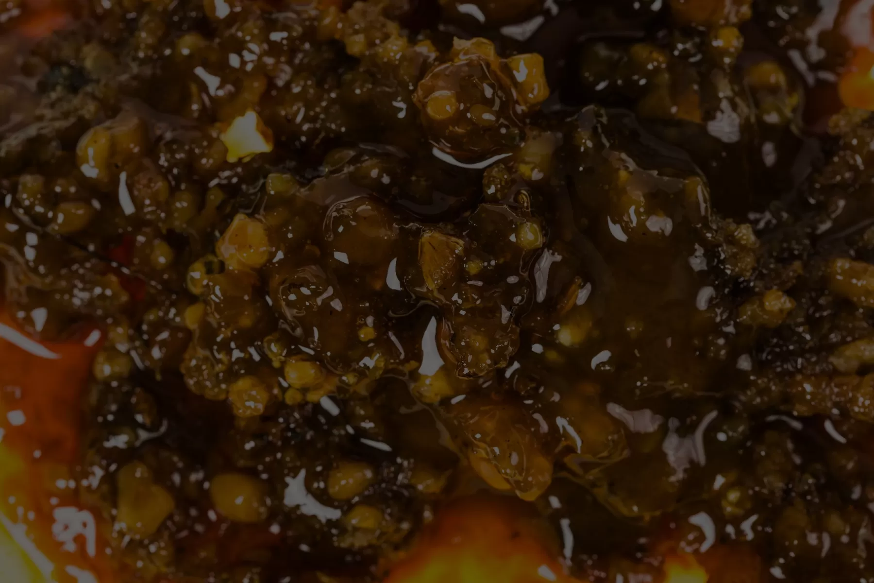 Natural raw galbanum resin pieces with aromatic texture for fragrance industry Natural raw galbanum resin pieces with aromatic texture for fragrance industry